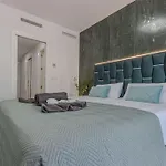 Puerto Marina Luxury 2Bdr Apartment With Sea View